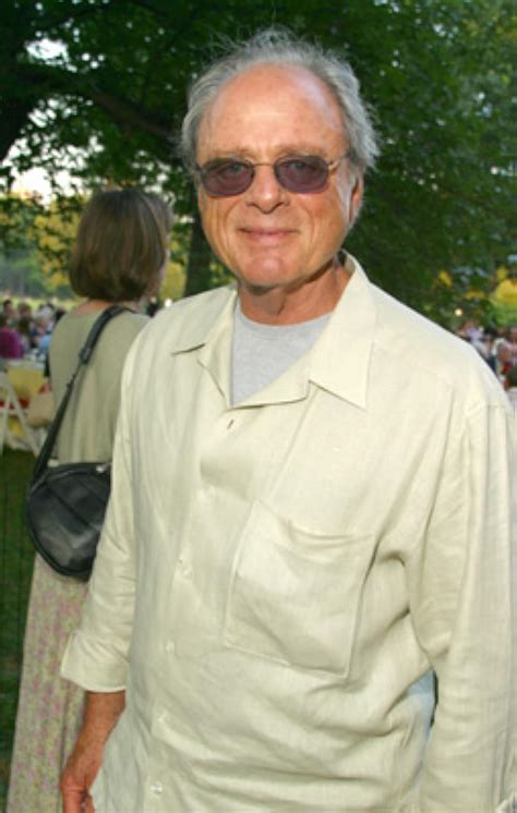 Harris Yulin